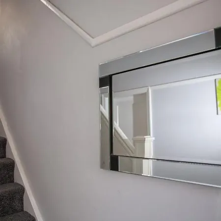 Alphalink House Apartment