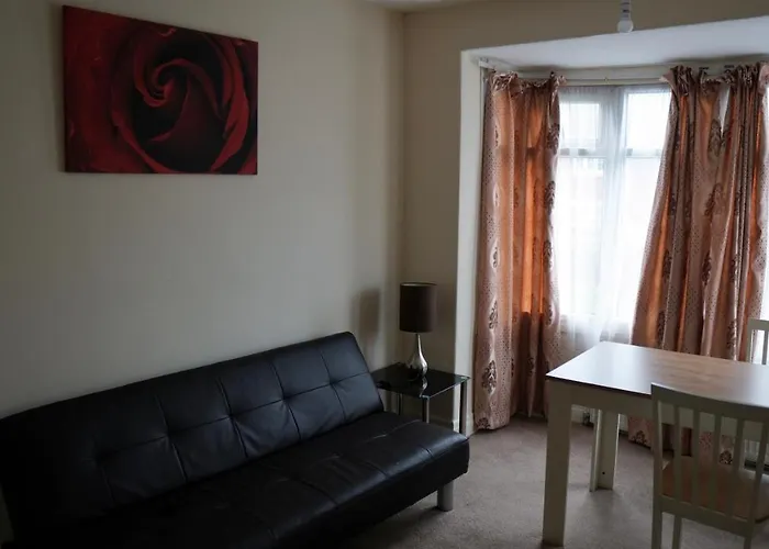 Alphalink House Apartment